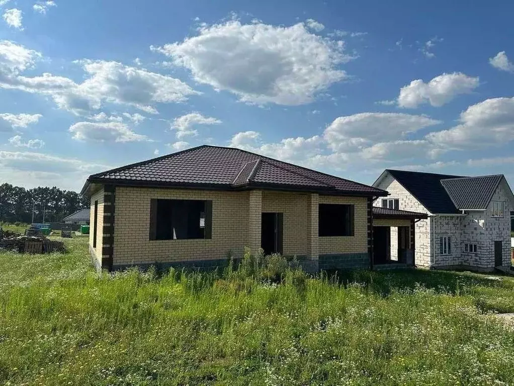 Дом в Белгородская область, Белгородский район, пос. Майский, ... - Фото 1