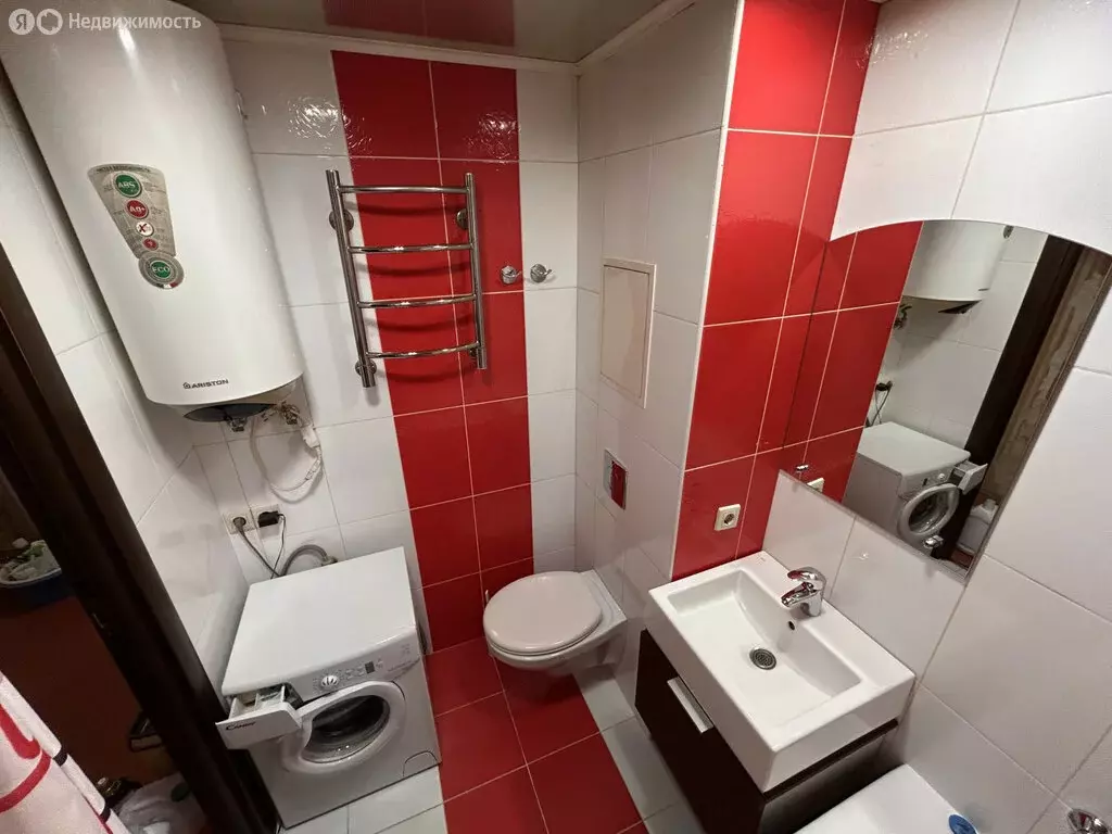 1-комнатная квартира: Казань, улица Сафиуллина, 21 (39 м) - Фото 1