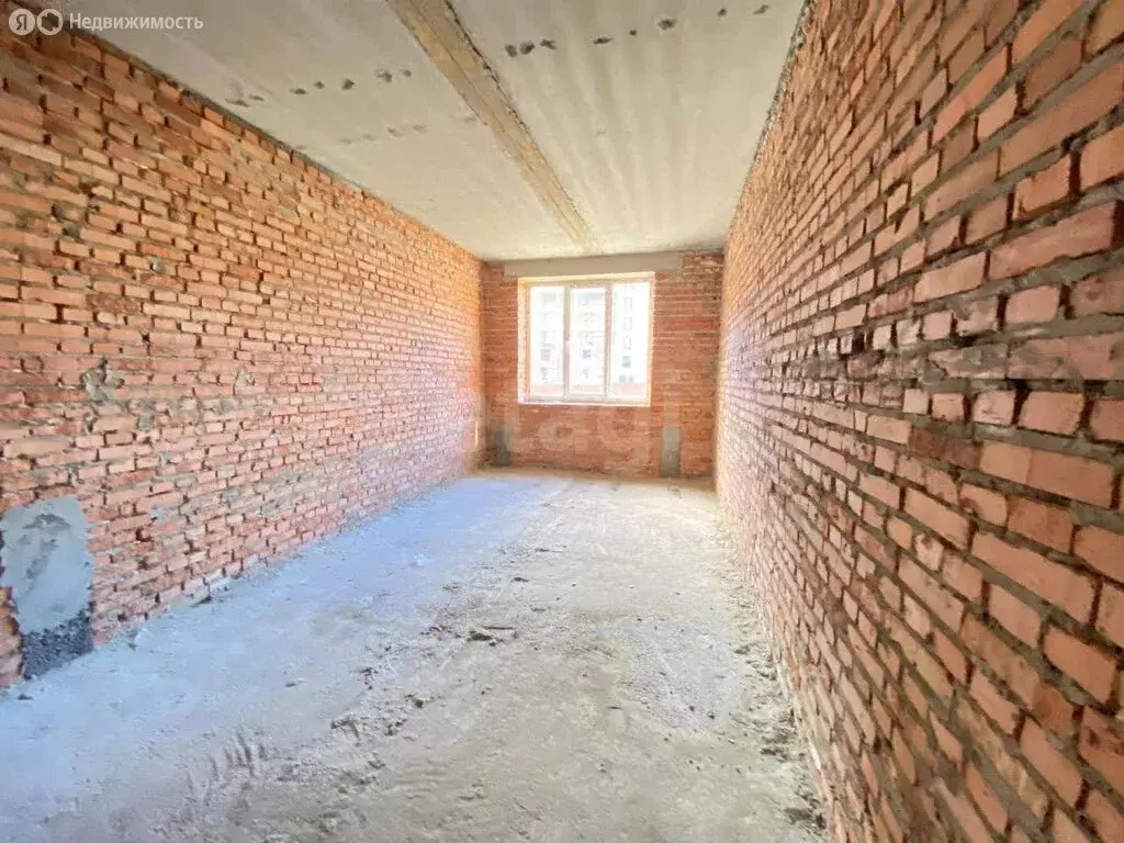 2-комнатная квартира: Владикавказ, улица Зураба Магкаева, 83к3 (73 м) - Фото 1