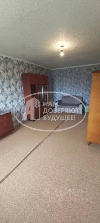 1-к кв. Пермский край, Чусовой Коммунистическая ул., 12 (34.8 м) - Фото 0
