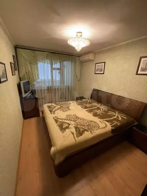 3-к. квартира, 70 м, 3/5 эт. - Фото 0