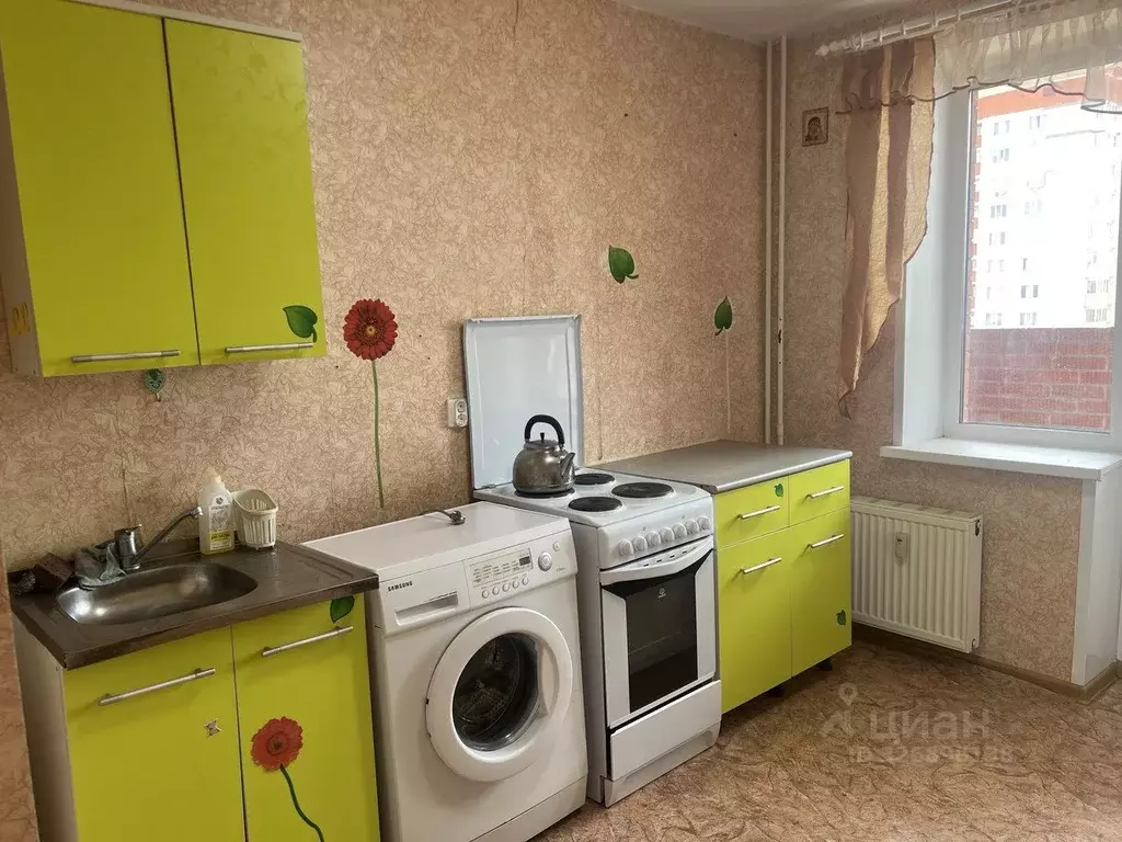 1-к кв. Удмуртия, Ижевск ул. Героя России Ильфата Закирова, 5 (34.0 м) - Фото 1