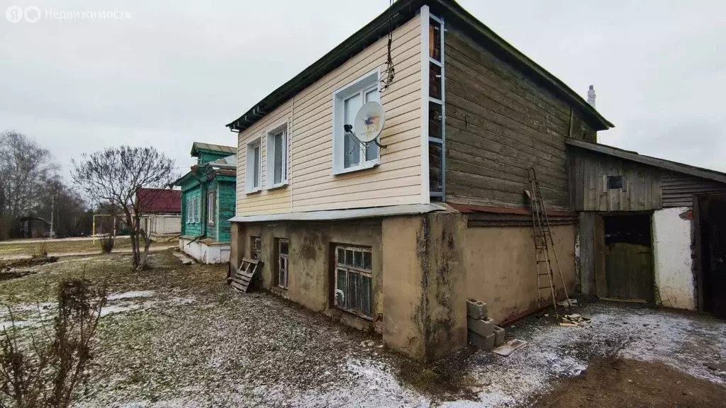 2-комнатная квартира: село Суромна, Центральная улица, 52 (90 м) - Фото 1