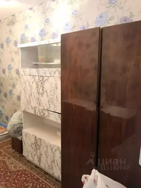 Комната Свердловская область, Екатеринбург ул. Пирогова, 4 (10.0 м) - Фото 2