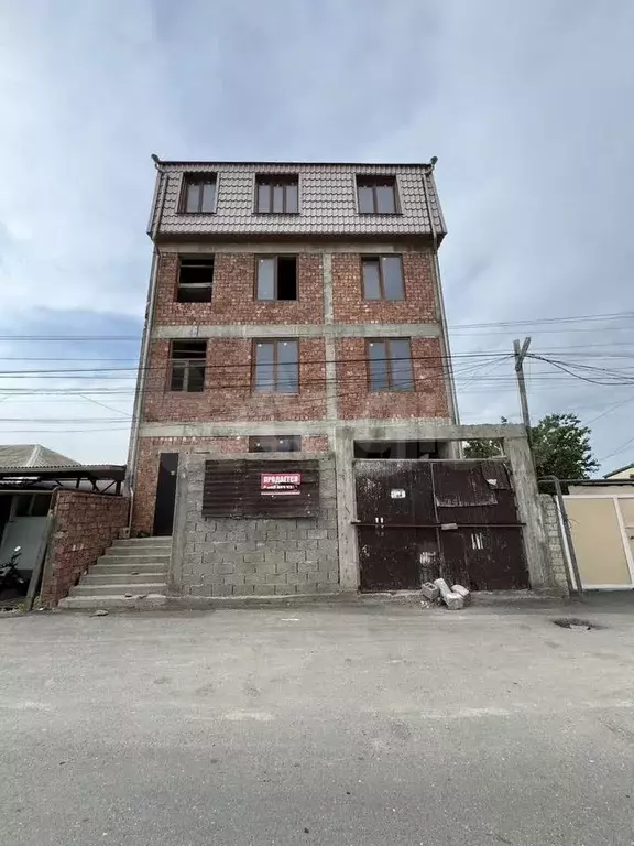 Дом 950 м на участке 3 сот. - Фото 0