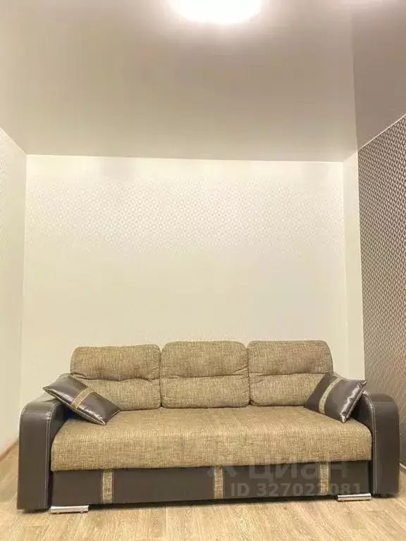 2-к кв. Еврейская автономная область, Биробиджан ул. Миллера, 16 (65.0 ... - Фото 2