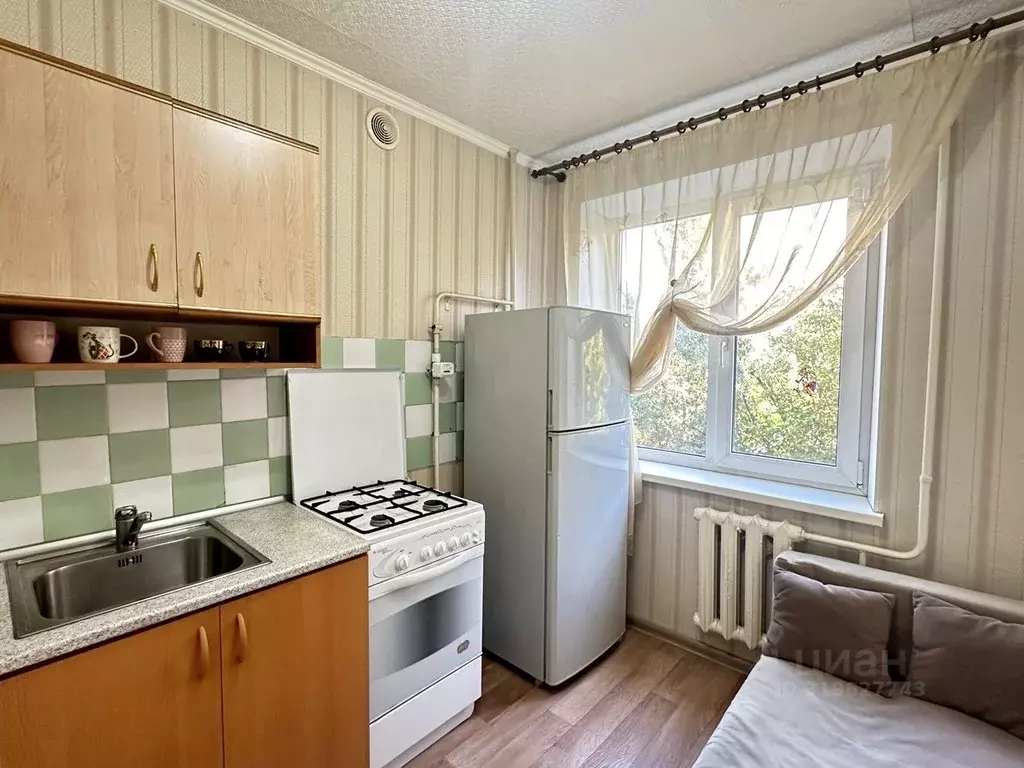 1-к кв. Омская область, Омск ул. 9-я Линия, 46 (30.0 м) - Фото 1
