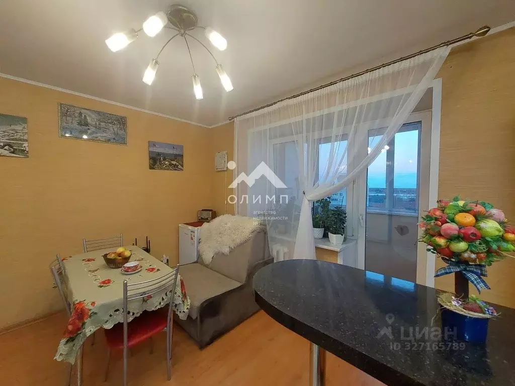 2-к кв. Ярославская область, Ярославль просп. Фрунзе, 41 (66.1 м) - Фото 1