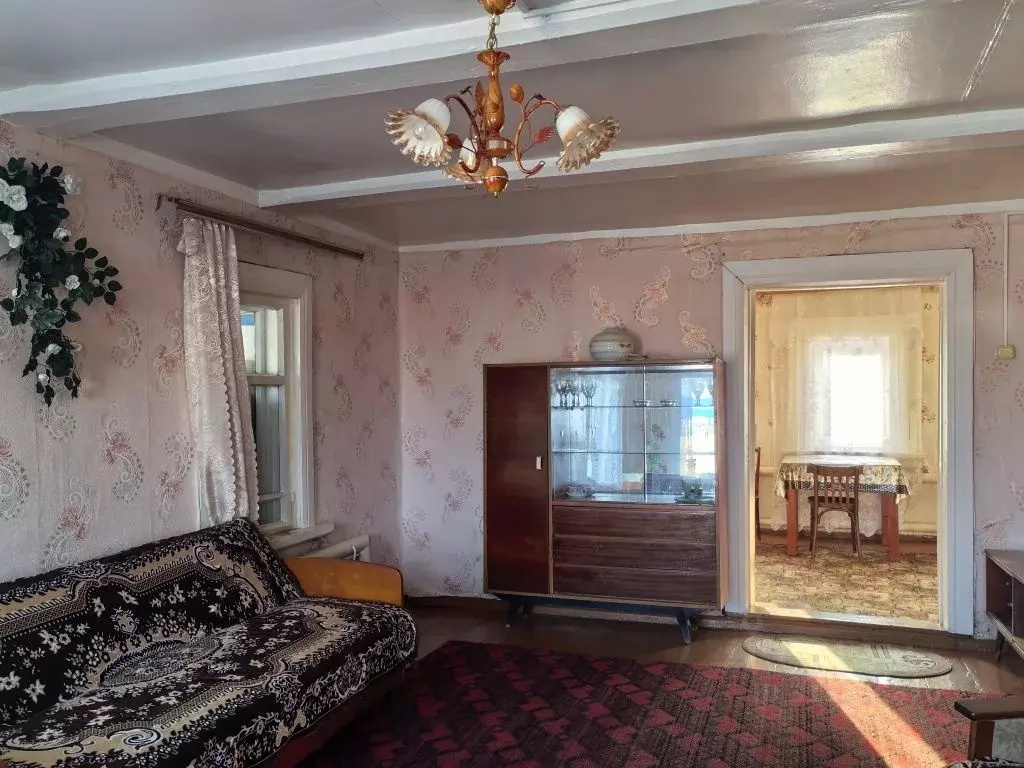Дом в Пензенская область, Лунино рп ул. Советская, 152 (62 м) - Фото 1