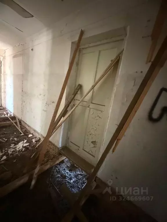 Помещение свободного назначения в Крым, Кировский район, с. ... - Фото 1