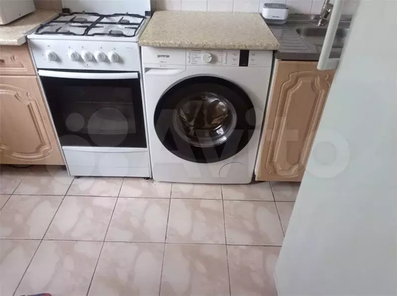 2-к. квартира, 53 м, 1/5 эт. - Фото 1
