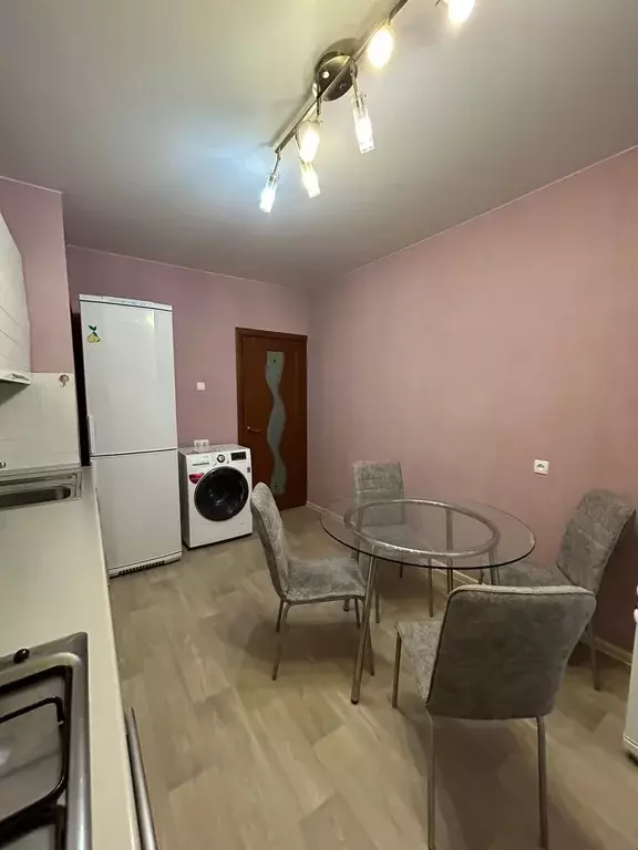 Продаётся 4-к квартира, 82 м - Фото 0
