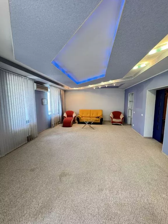 2-к кв. Калужская область, Калуга ул. Дзержинского, 69 (104.0 м) - Фото 2