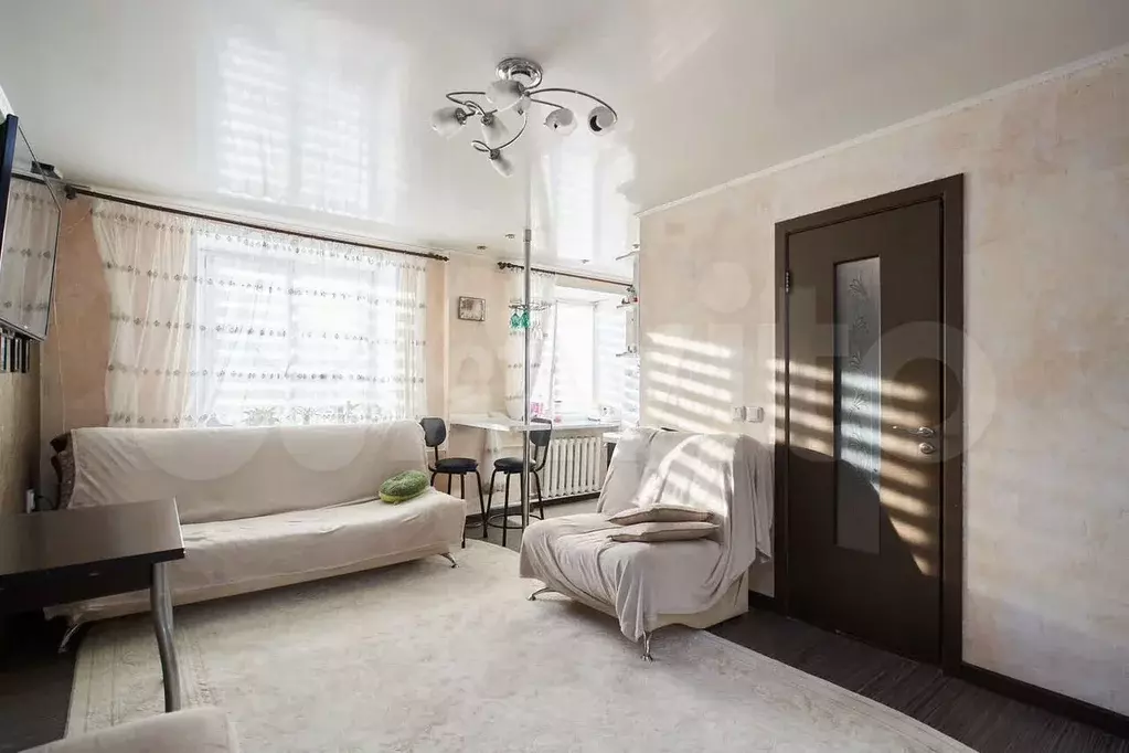 3-к. квартира, 57,5 м, 1/2 эт. - Фото 1