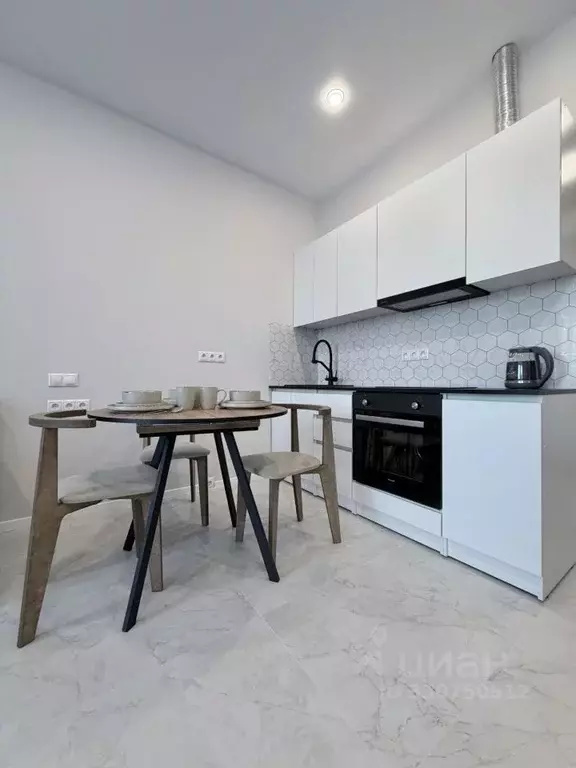 Студия Москва Новоостаповская ул., 20 (28.0 м) - Фото 1