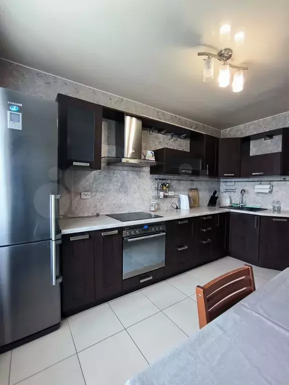 2-к. квартира, 56 м, 3/5 эт. - Фото 0