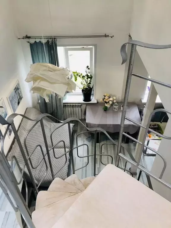 3-к. квартира, 100 м, 3/3 эт. - Фото 0