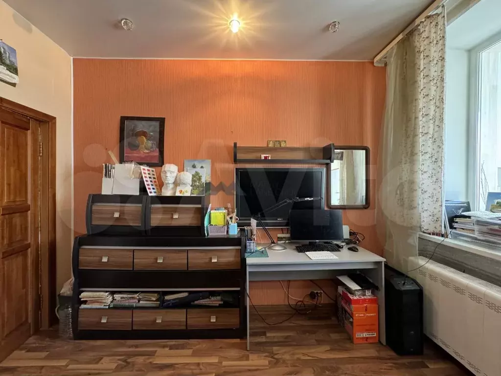 Комната 14,2 м в 3-к., 5/5 эт. - Фото 0