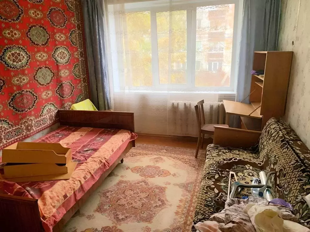 3-к кв. Ленинградская область, Лужский район, пос. Оредеж ул. Карла ... - Фото 2