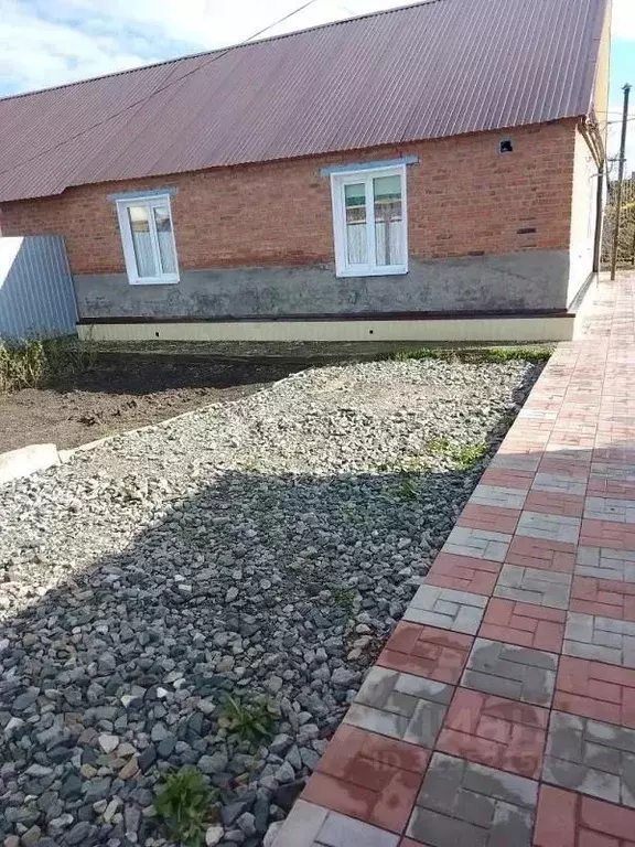 Дом в Саратовская область, Энгельсский район, Безымянское ... - Фото 1