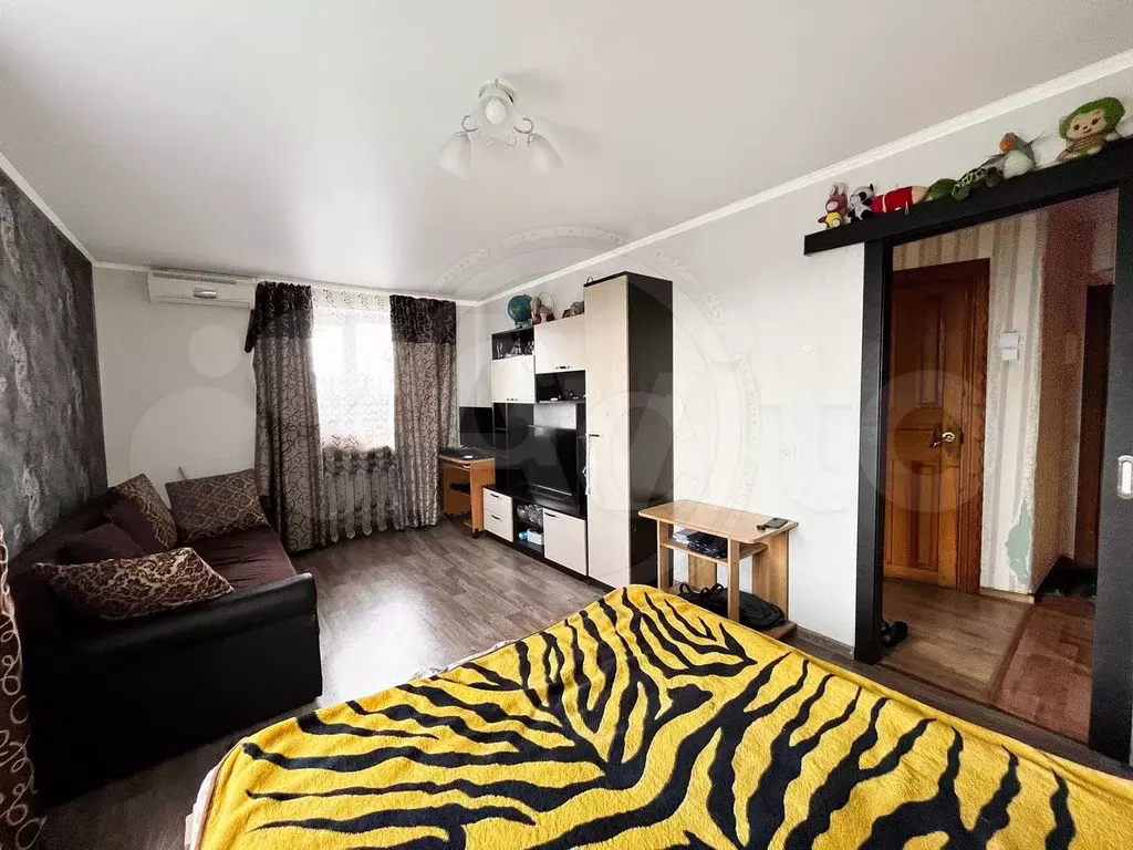 1-к. квартира, 31 м, 5/5 эт. - Фото 0