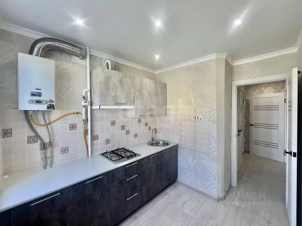 2-к кв. Белгородская область, Шебекино ул. Дзержинского, 14 (42.0 м) - Фото 2