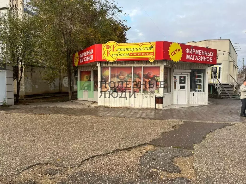 Торговая площадь в Крым, Евпатория просп. Победы, 45А (73 м) - Фото 1