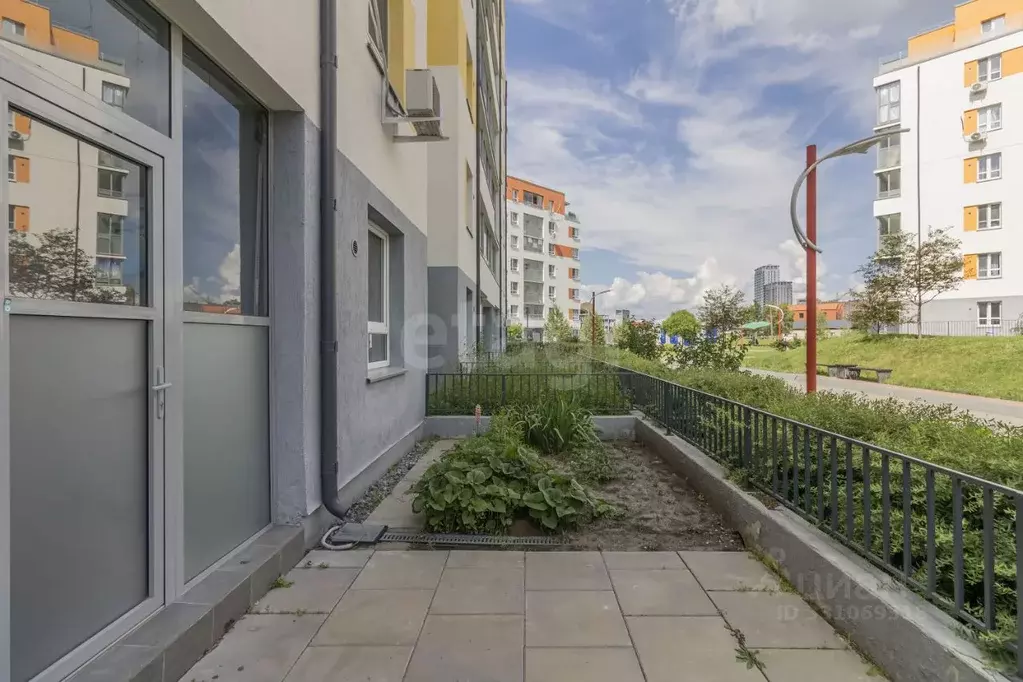 1-к кв. Тюменская область, Тюмень ул. Владимира Бахарева, 3к1 (36.0 м) - Фото 1