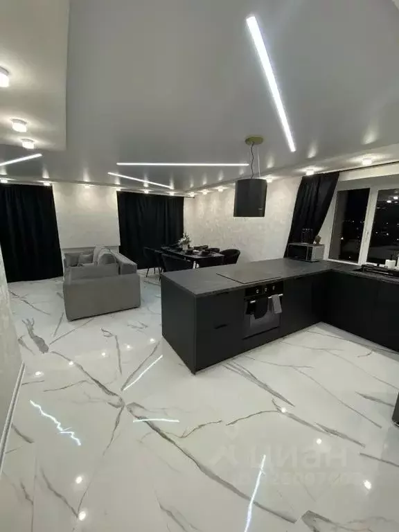 4-к кв. Башкортостан, Белорецк ул. 50 лет Октября, 72 (101.0 м) - Фото 1