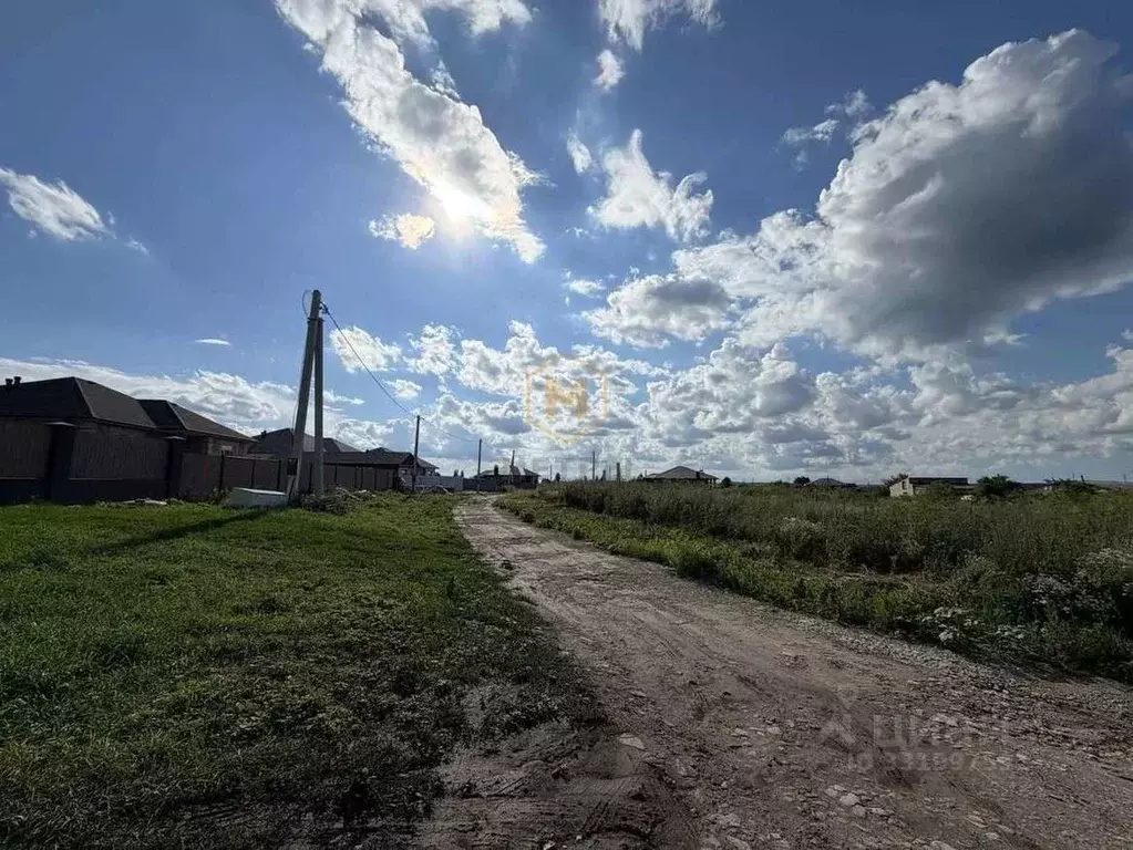 Участок в Белгородская область, Яковлевский муниципальный округ, с. ... - Фото 2