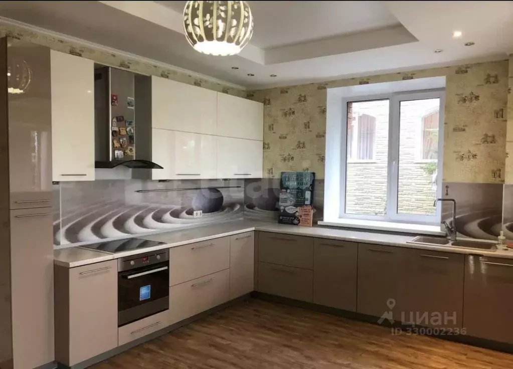 Дом в Омская область, Омск ул. Правый Берег Иртыша, 200А (990 м) - Фото 2
