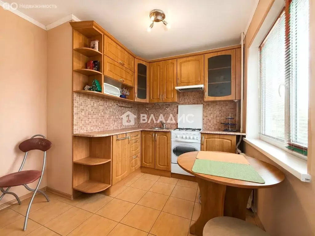 3-комнатная квартира: Петрозаводск, улица Репникова, 27 (50 м) - Фото 1
