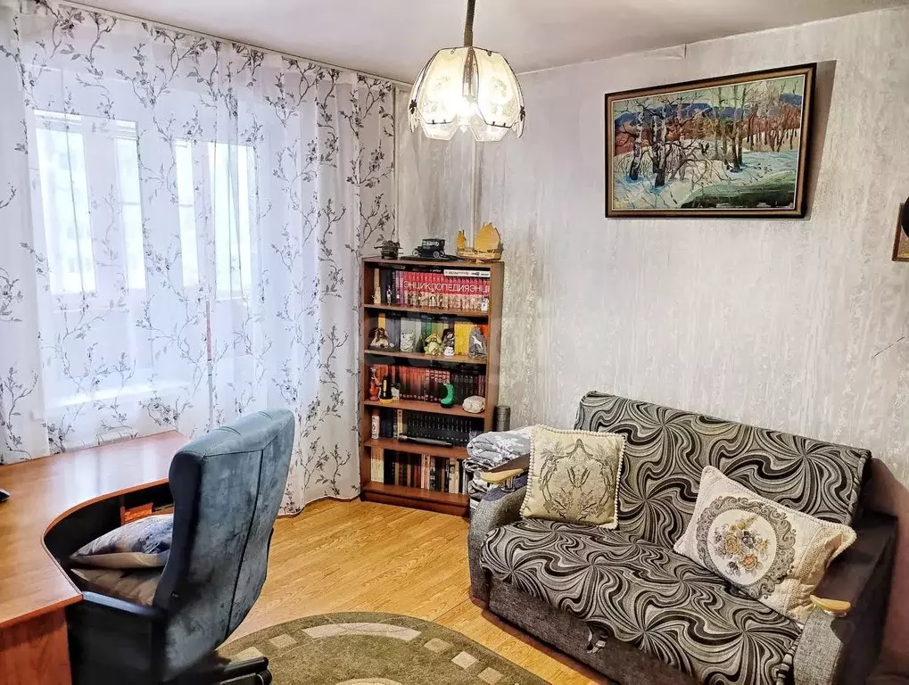 3-к кв. Белгородская область, Белгород ул. Щорса, 45а (70.3 м) - Фото 1