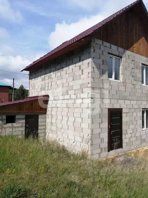 Дом в Бурятия, Улан-Удэ Аршан мкр, 18 (98 м) - Фото 1