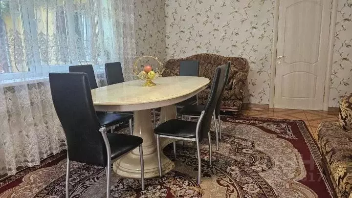 Дом в Калининградская область, Калининград Двинская ул., 18 (150 м) - Фото 1