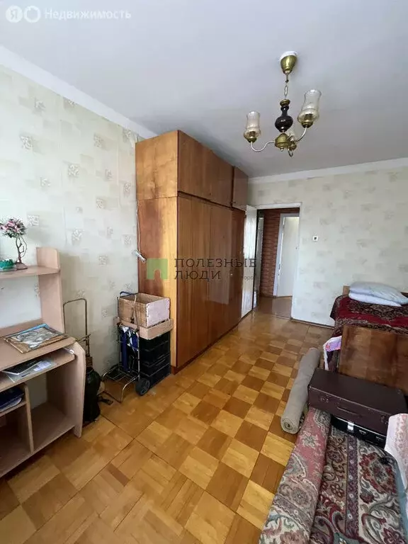 4-комнатная квартира: Ижевск, улица 40 лет Победы, 108 (68 м) - Фото 1