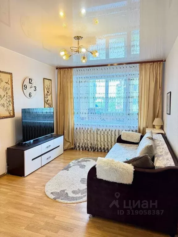 3-к кв. Псковская область, Псков ул. Рокоссовского, 34 (76.3 м) - Фото 0