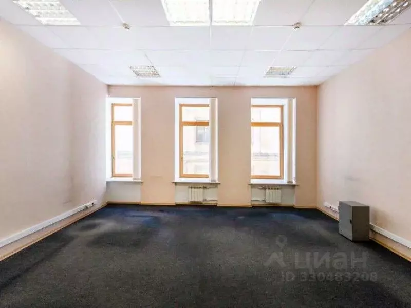 Офис в Санкт-Петербург Галерная ул., 20-22 (37 м) - Фото 1