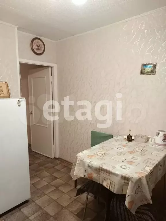 2-к. квартира, 70 м, 4/9 эт. - Фото 1