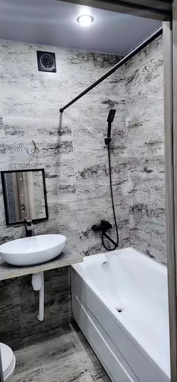 1-к. квартира, 35 м, 8/10 эт. - Фото 0