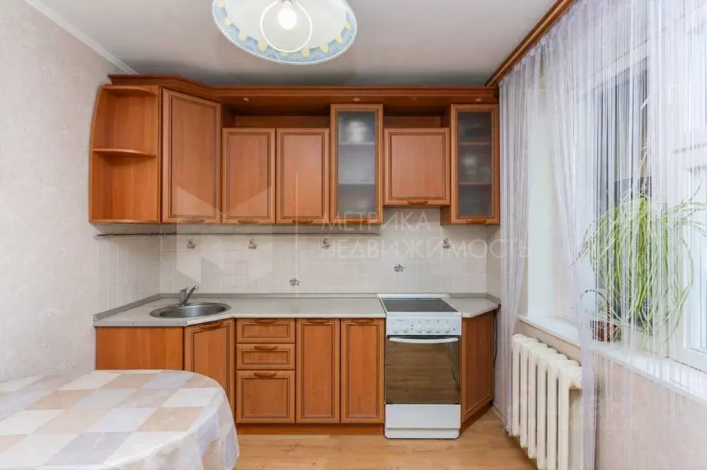 2-к кв. Тюменская область, Тюмень ул. Пермякова, 68 (56.8 м) - Фото 1