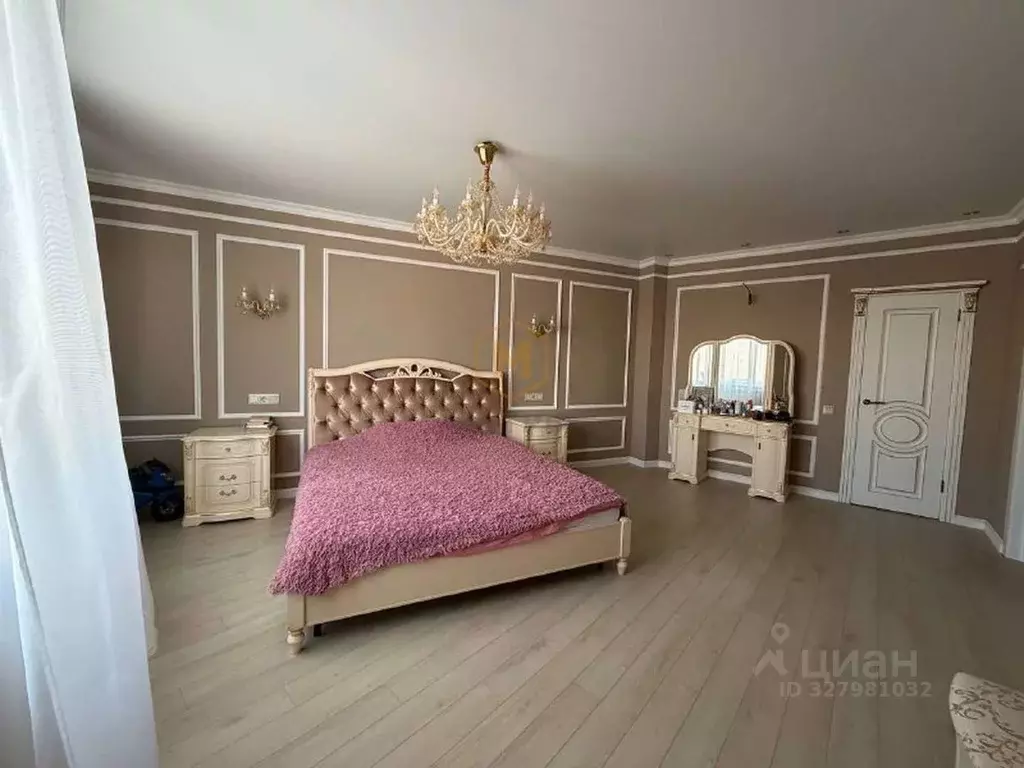 3-к кв. Белгородская область, Белгород ул. Губкина, 17и (82.4 м) - Фото 2