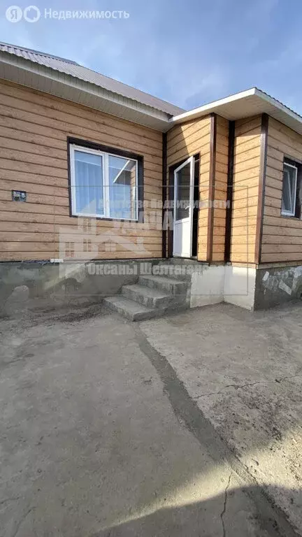 Дом в Орск, микрорайон Старый город, Рабоче-Крестьянская улица, 27 ... - Фото 1