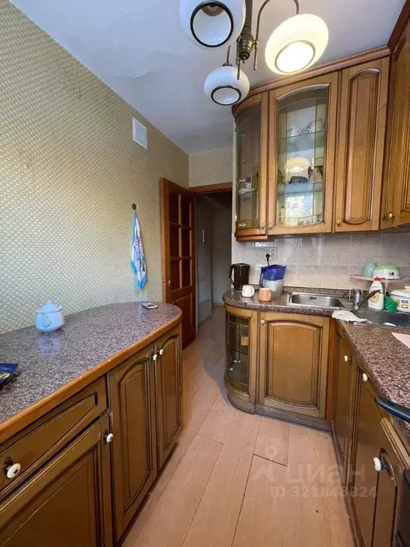 3-к кв. Свердловская область, Екатеринбург ул. Крауля, 6 (51.9 м) - Фото 0