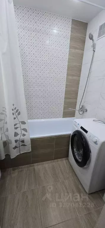 2-к кв. Татарстан, Казань просп. Ильгама Шакирова, 17 (46.0 м) - Фото 1