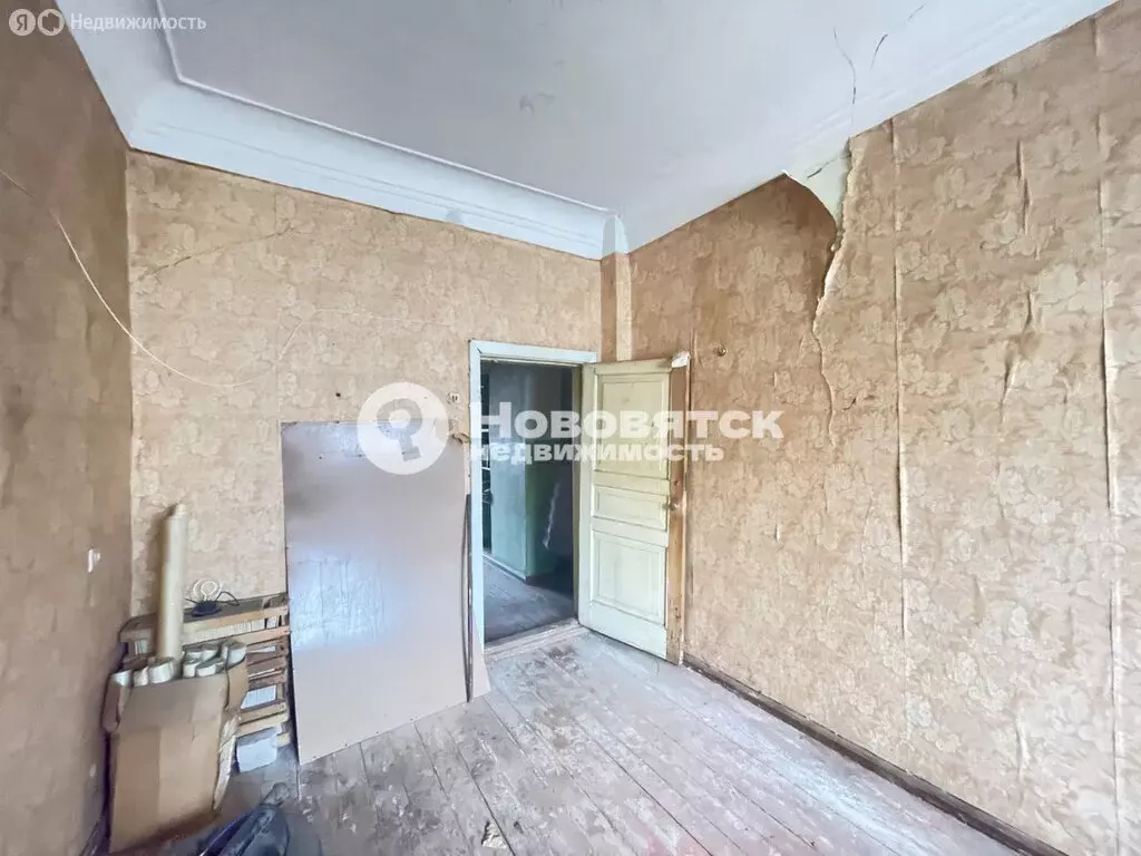 3-комнатная квартира: Киров, Нововятский район, Советская улица, 70 ... - Фото 0
