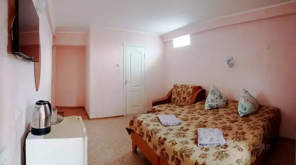 Комната Крым, Алушта ул. Первомайская, 32 - Фото 2