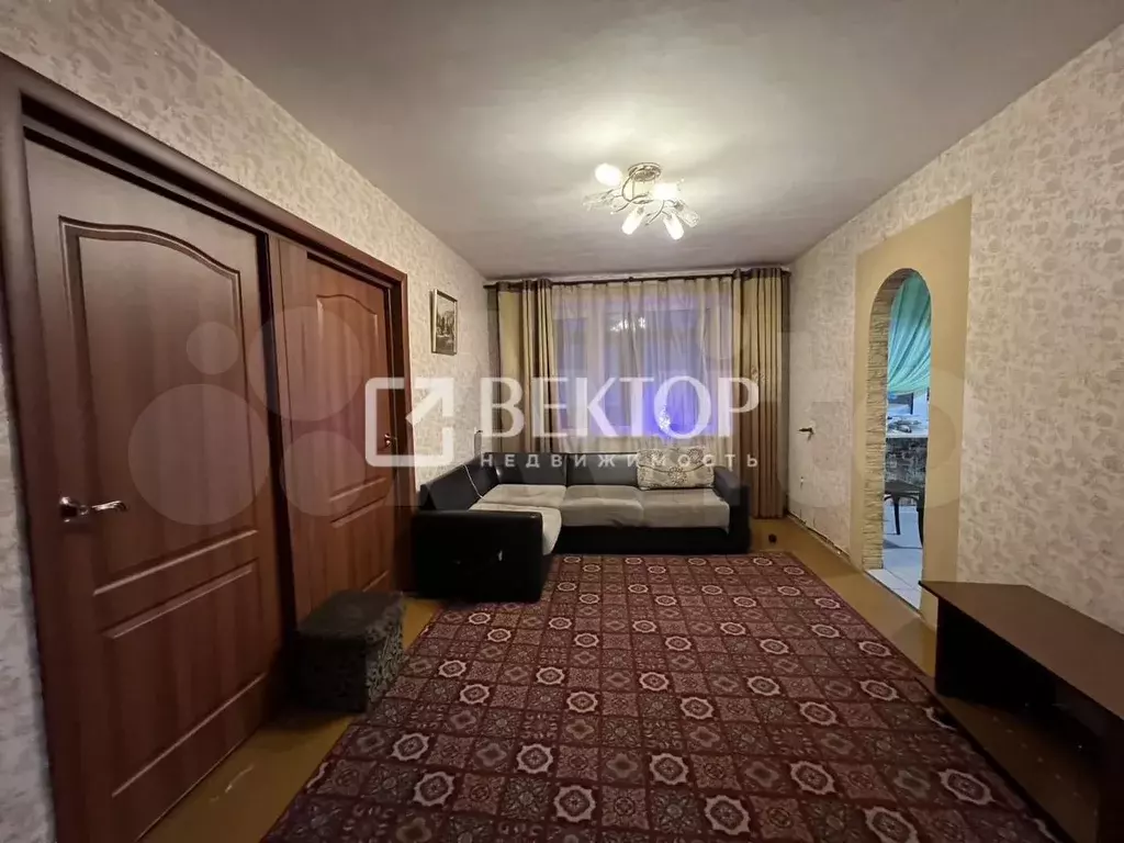 3-к. квартира, 50 м, 5/5 эт. - Фото 1