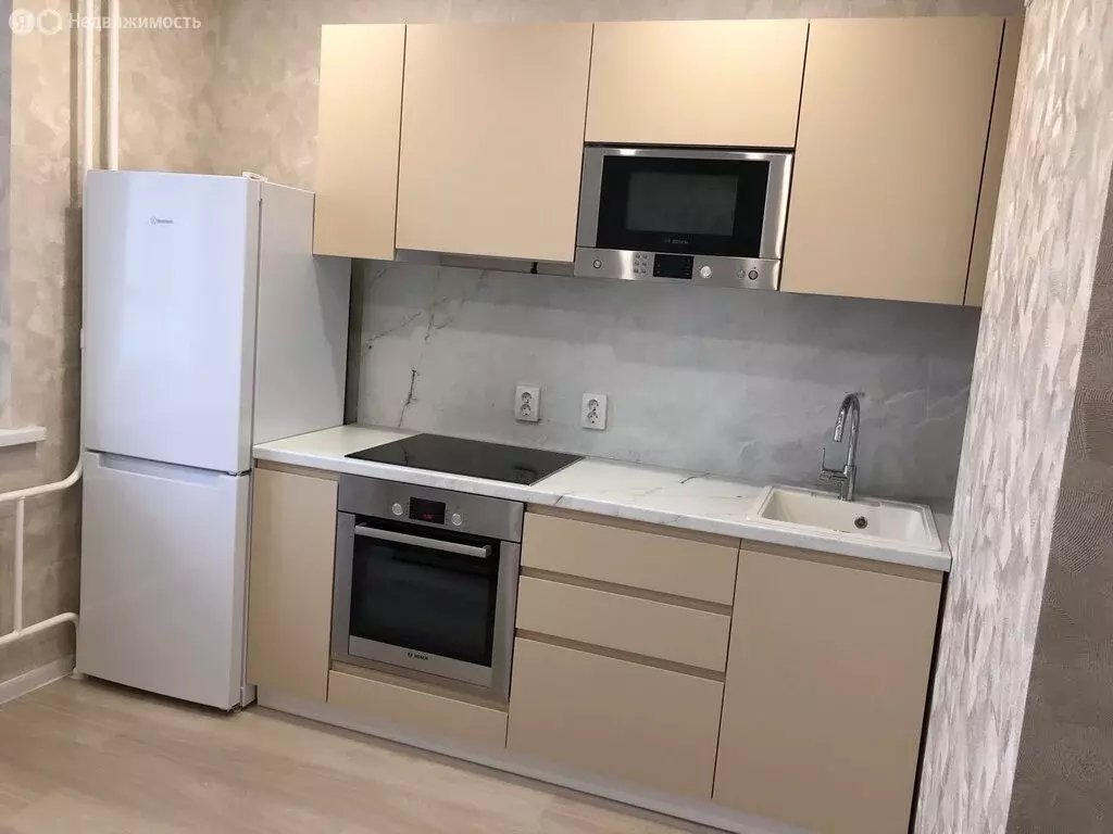 1-комнатная квартира: Киров, улица Ивана Попова, 99 (32.6 м) - Фото 1