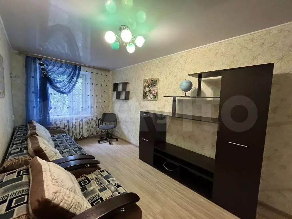 2-к. квартира, 46 м, 5/5 эт. - Фото 1